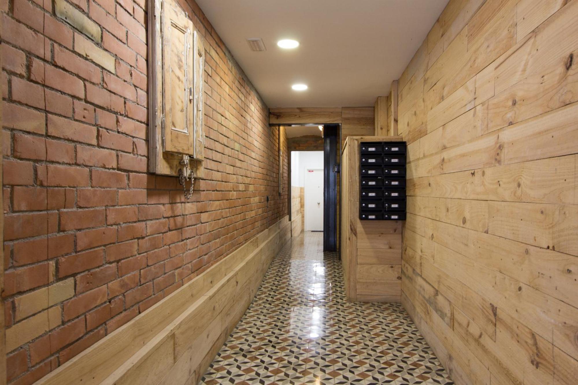Novus Homes Barcelona Santa Eulalia لوسبيتاليت دي يوبريغات المظهر الخارجي الصورة