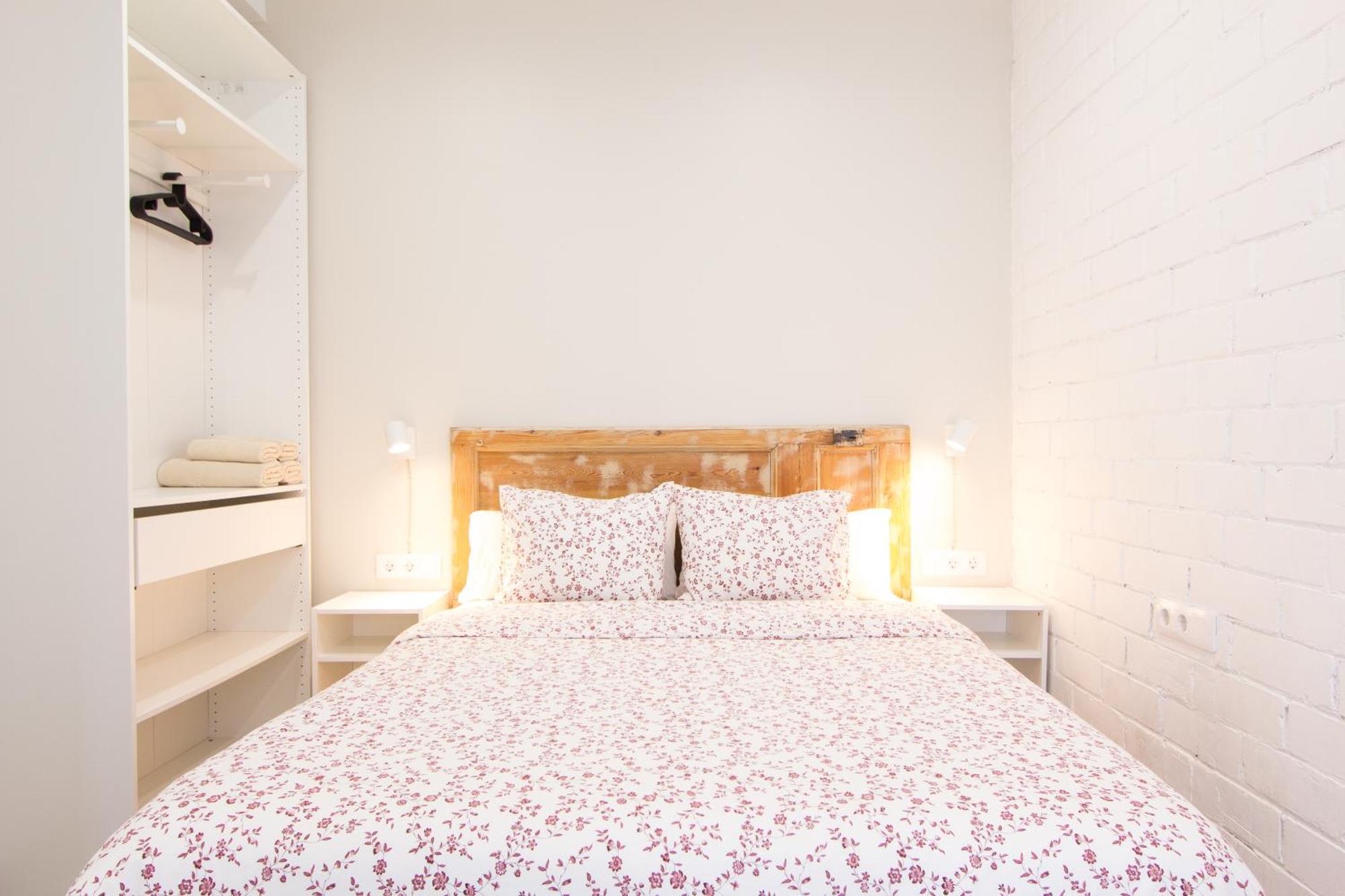 Novus Homes Barcelona Santa Eulalia لوسبيتاليت دي يوبريغات المظهر الخارجي الصورة