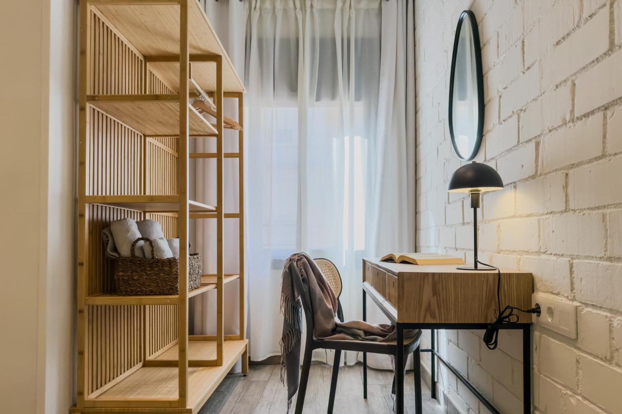 Novus Homes Barcelona Santa Eulalia لوسبيتاليت دي يوبريغات المظهر الخارجي الصورة